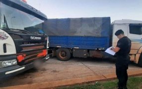 Misiones: Retuvieron en el Municipio de San José, dos camiones con cargas irregulares de granos de soja, no contaban con las documentaciones correpondientes