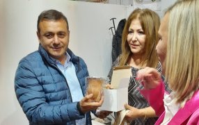 Apóstoles: El Gobernador de Misiones, Herrera Ahuad, visitó el stand del RENATRE en la 44 edición de la Fiesta Nacional e Internacional de la Yerba Mate