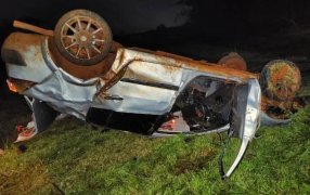 Un conductor despistó con un vehículo sobre la Ruta Provincial N° 1, en la localidad misionera de Azara