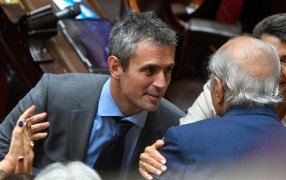 Ley "Bases": El oficialismo logró emitir dictamen de mayoría junto a bloques dialoguistas en Diputados