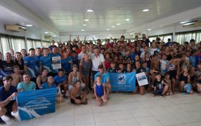 Apóstoles: La Cuarta Fecha del Torneo Provincial de Natación sorprendió con la presencia el entrenador de Selección Nacional de Natación, Gustavo Roldán