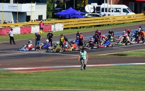 Campeonato Misionero de Karting en Pista: Los fierritos brillaron el día domingo en la sexta fecha en el Kartódromo del Autódromo Rosamonte de Posadas, con 120 pilotos