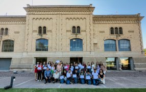 Bodega Trapiche abre sus puertas para recibir a los graduados del programa de formación para jóvenes y mujeres de la Fundación Bemberg