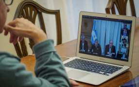 El Gobernador Passalacqua, junto a otros Mandatarios mantuvieron una reunión virtual con Funcionarios Nacionales, en el marco del diálogo entre Nación y Provincias en torno a medidas fiscales