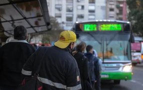 Se extenderá los días miércoles y jueves: Paro nacional de 48 horas de choferes afecta el servicio urbano y de media distancia y también alcanza a Misiones