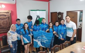 Posadas: Integrantes de la Escuela Municipal de Natación de la ciudad misionera de Apóstoles, tuvieron una destacada participación en el Torneo Aniversario XVII del Club Capri en la ciudad capital