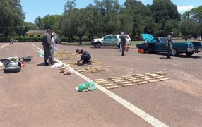 Misiones: Gendarmes secuestraron marihuana que era trasportada en un “coche fúnebre” sobre la Ruta Nacional N° 12