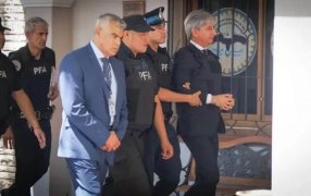 En Mendoza: Detienen al destituido Juez Federal Walter Bento tras el Jury de Enjuiciamiento, fue por "mal desempeño" de sus funciones