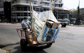 Radiografía de la crisis: Según la UCA, la pobreza llegó al 44,7% y rozaría el 50% sin planes