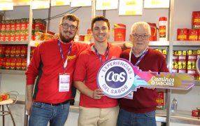 Premio a Andresito, "yerba mate que habla de familia y de monte", esta marca fue elegida nuevamente por el público como la Mejor Yerba con Palo en la Feria Caminos y Sabores 2023