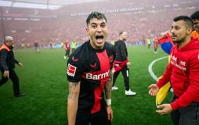 Alemania: El Bayer Leverkusen del argentino Exequiel Palacios goleó a Werder Bremen y es campeón invicto en la Bundesliga, obtuvo el título por primera vez en sus 199 años de historia