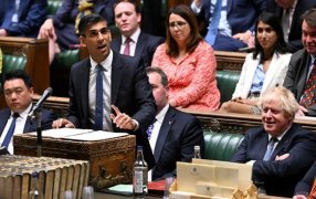 Rishi Sunak será el próximo primer ministro del Reino Unido tras deshacerse de sus rivales