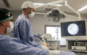 El Dr. Ramón Madariaga de la ciudad de Posadas innova con terapia celulares y realiza los dos primeros trasplantes haploidénticos de células de los propios pacientes