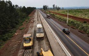 Misiones: Circular con precaución sobre la Ruta Nacional N° 105 en el sur de la provincia, es necesario extremar las medidas de seguridad a lo largo de los 20 kilómetros que son parte de las obras de la ampliación de la Autovía