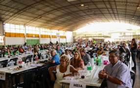 Apóstoles: Se realizó la entrega de la “Orden del Mate 2023” a dos mujeres industriales de la cadena yerbatera del Municipio