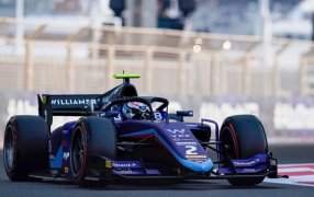 Fórmula 2: El piloto argentino Franco Colapinto sufrió algunos problemas mecánicos que lo obligaron a desertar en Yas Marina