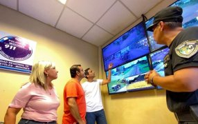 Misiones: Funcionarios provinciales y locales visitaron las instalaciones de la nueva "División Centro de Operaciones 911 de la Unidad Regional VII Apóstoles