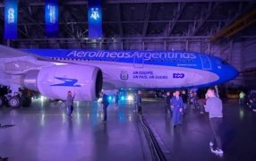Furor por la Scaloneta: Se agotó en media hora el vuelo de Aerolíneas Argentinas a Qatar y se confirmó otra salida