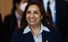 Primera Presidenta de Perú, Dina Boluarte, una abogada de izquierda y de bajo perfil