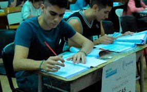 Becas Progresar: Anunciaron un aumento del 22%, del programa que reciben 1,7 millones de estudiantes