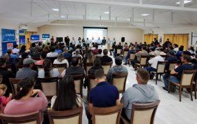 Más de doscientas personas participaron de una jornada técnica clave para el desarrollo de frutales tropicales en Misiones