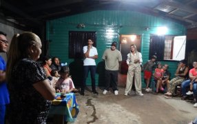 Posadas: La Candidata a Concejal Silvana Spaciuk se reunió con vecinos en la Chacra 145 donde, presentó el Sublema y se escucharon las inquietudes de la comunidad