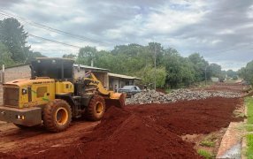 Apóstoles: Vialidad de Misiones y el municipio ejecutan obras de empedrado
