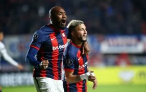 Copa Libertadores: San Lorenzo de Almagro le ganó sobre la hora a Liverpool de Uruguay en un partidazo y se ilusiona con los octavos