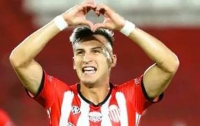 Barracas Central venció a Atlético Tucumán y se mete entre los cuatro mejores de la Zona A de la Copa Liga Profesional de Fútbol