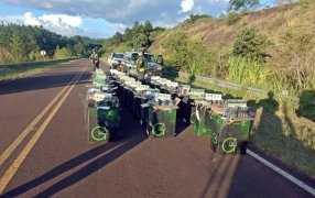 Camioneta robada y cargada con cigarrillos de contrabando embistió control de Gendarmería Nacional, momentos más tarde, y luego de desplazarse más de 70 kilómetros, fue interceptada