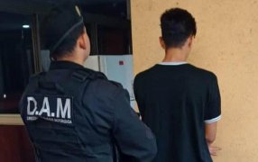 Posadas: Trepó por las rejas para robar en una vivienda de la Chacra 32-33 y lo detuvieron