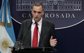 El Gobierno Nacional decidió el "cierre definitivo del INADI", anunció Adorni