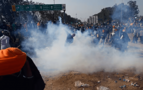 Rebelión mundial del agro: Con fuertes disturbios, los tractorazos llegaron también a la India