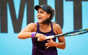 Tenis: Lourdes Carlé luchó, pero quedó eliminada en el Masters de Madrid, la argentina cayó contra la letona Ostapenko por 6-3 y 6-3