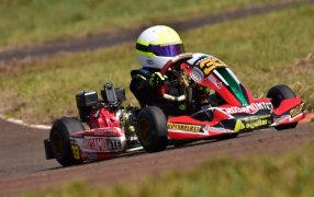 Campeonato Misionero de Karting en Pista: Los Silveira van por otro gran "finde" en el Kartódromo de de la ciudad de Posadas