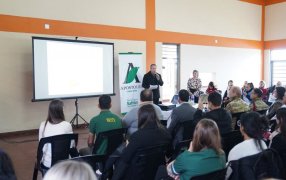 Apóstoles: Hubo una capacitación docente para el "Desarrollo de Habilidades Metalingüísticas"