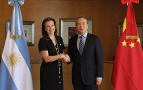 Diplomacia: Mondino se reunió con el embajador chino y reafirmaron los "lazos de amistad" entre países