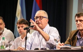 Con un desembolso millonario, Misiones garantiza obras y servicios en los Municipios