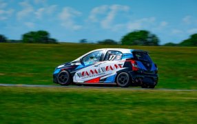 Turismo Pista: El misionero Luciano Viana, terminó 17mo., en la tercera fecha del Turismo Pista en el Autódromo de la Ciudad de Paraná en la provincia de Entre Ríos