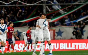 En un final con polémica, Vélez Sarsfield eliminó 3 a 1 a San Lorenzo de Almagro y avanzó a los cuartos de la Copa Argentina