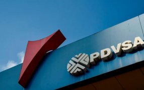 Estados Unidos reinstaura las sanciones contra el sector de petróleo y gas de Venezuela