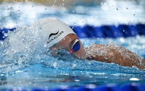 Mundial de Natación: La argentina Agostina Hein, que la rompió en Doha, tiene 15 años