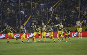 Con Broun como figura en los penales, Rosario Central es finalista de la Copa Liga Profesional de Fútbol tras vencer a River Plate