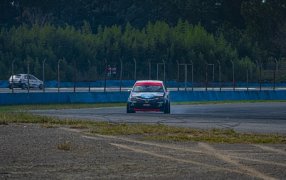Clase 3 del Turismo Pista en Rosario: Luciano Viana terminó 18 en la final de la Clase 3