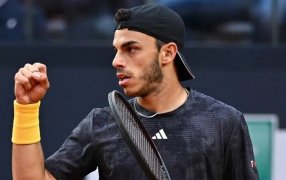 Tenis: Roland Garros, Francisco Cerúndolo eliminó a Jaume Munar en una sólida jornada para los argentinos, donde también festejaron Genaro Olivieri y Guido Pella