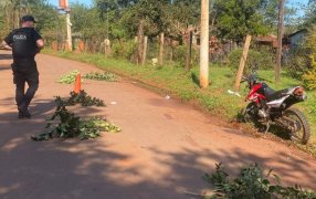 Eldorado: Siniestro vial con una víctima fatal de 45 años, circulaba en una motocicleta cuando por causas que se tratan de establecer, habría colisionado contra un poste de cemento
