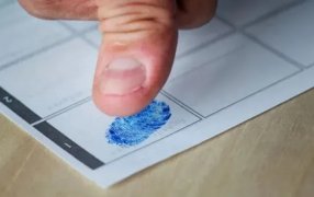Habilitan la votación por huella dactilar, la utilización será voluntaria por parte de los electores y se aplicará en algunas mesas en 12 provincias