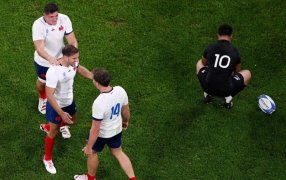 Francia derrotó por 27-13 a los All Blacks en el inicio del Mundial de Rugby
