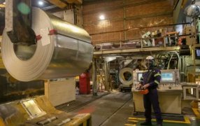 Datos de Alacero: Se volvió a desplomar la producción de acero crudo en América Latina en 2024