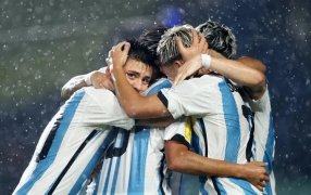 La Selección Argentina goleó a Venezuela y jugará los cuartos de final del Mundial Sub 17 que se desarrolla en Indonesia ante Brasil
